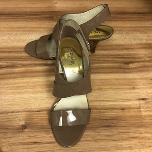 Michael Kors Sandals Patent Leather Velcro